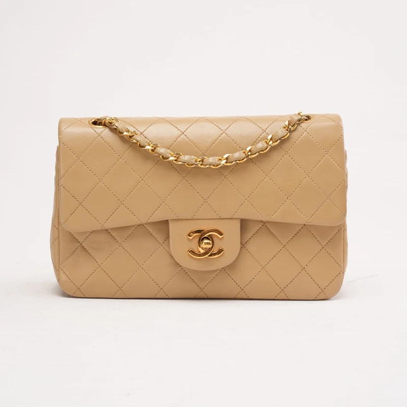 Chanel Beige Lammleder Klassische Kleine Doppelklappentasche 2005