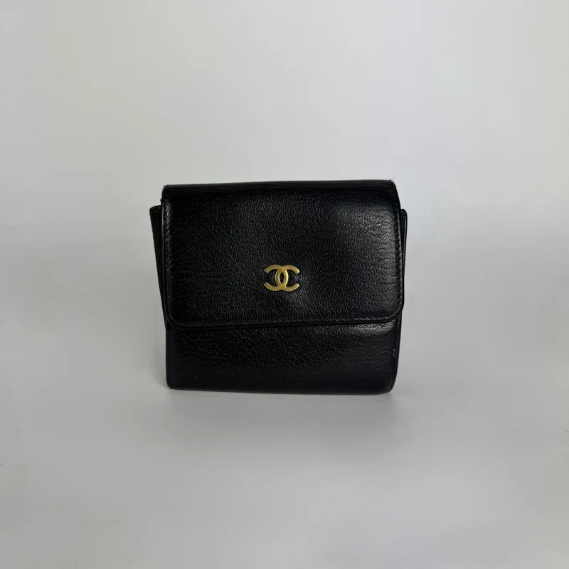 Chanel Coco Mark Kompakte Dreifach-Geldbörse