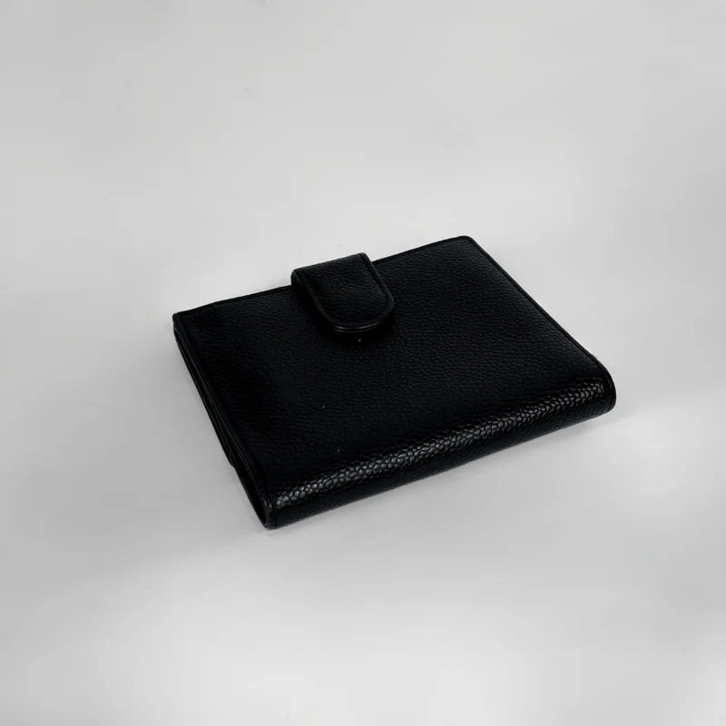 Chanel Caviar Timeless CC Wallet in Schwarz