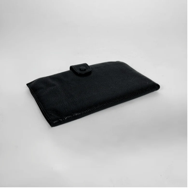Chanel CC French Long Wallet aus schwarzem Kaviarleder