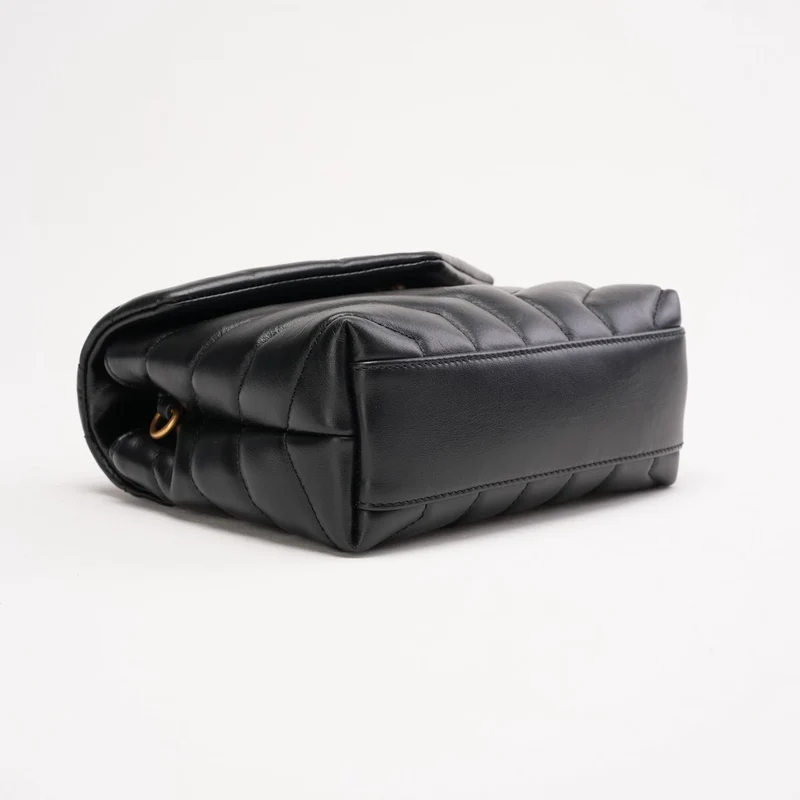 Saint Laurent YSL Toy LouLou Schwarz 2024