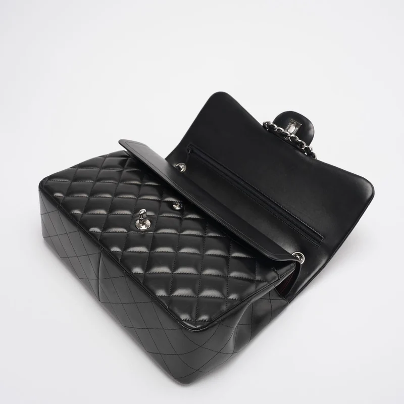 Chanel Classic Flap Bag Lambskin Black Bag Jumbo in Silver Hardware Teil 3 für Daniel exklusiv