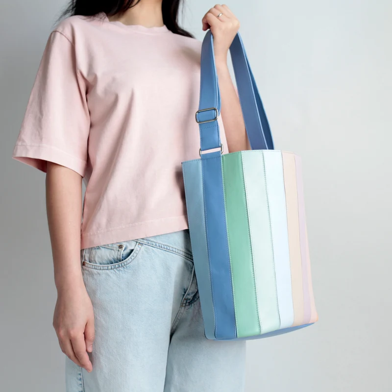 Bunte Bucket Bag aus Leder, Handgefertigte Schultertasche