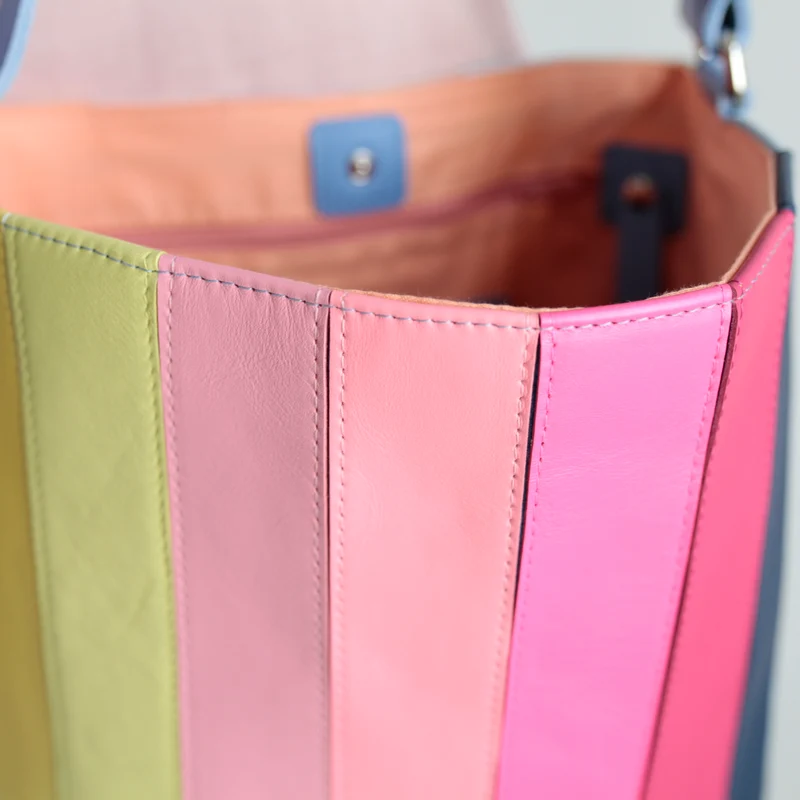 Bunte Bucket Bag aus Leder, Handgefertigte Schultertasche