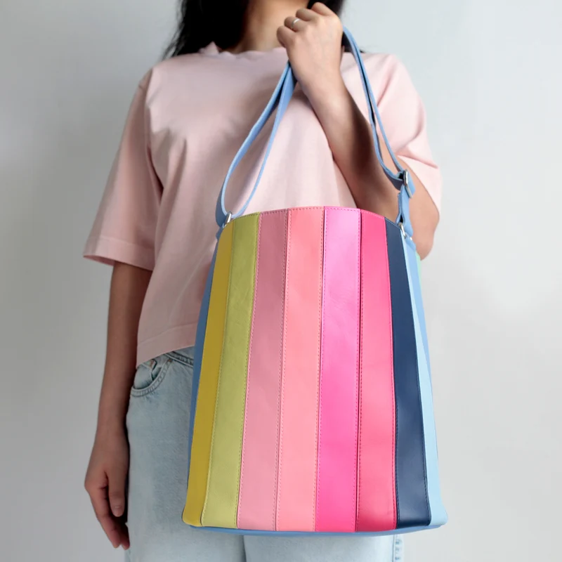 Bunte Bucket Bag aus Leder, Handgefertigte Schultertasche