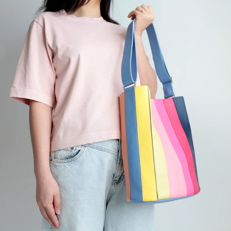 Bunte Bucket Bag aus Leder, Handgefertigte Schultertasche