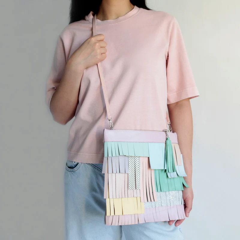 Fransentasche Pastell