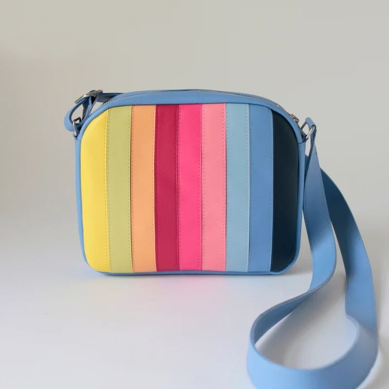 Handtasche ZIP M Sky MIX