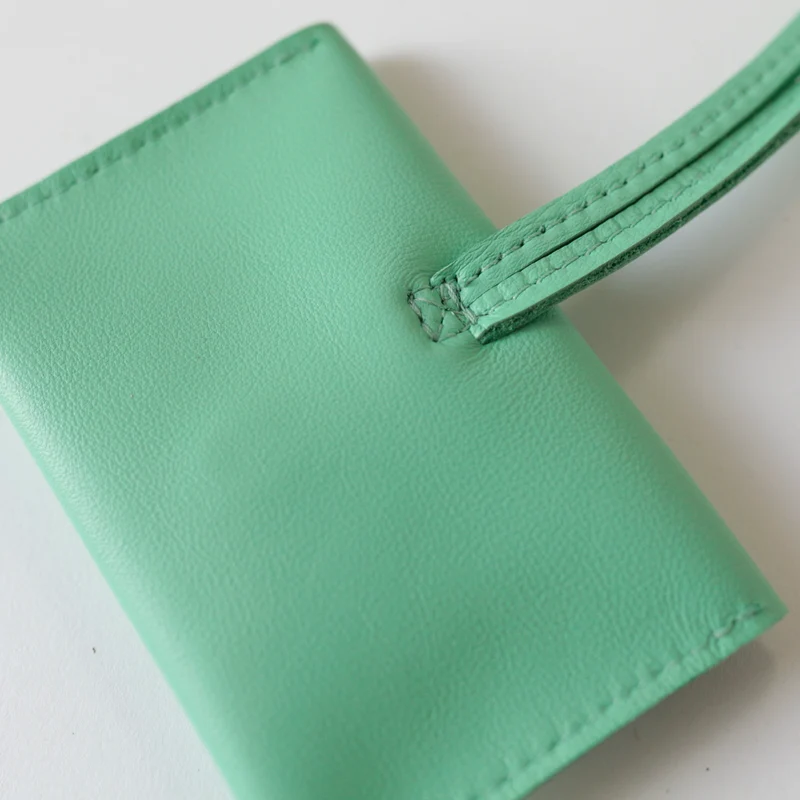 Miniportemonnaie mit Lederband in 7 Farben