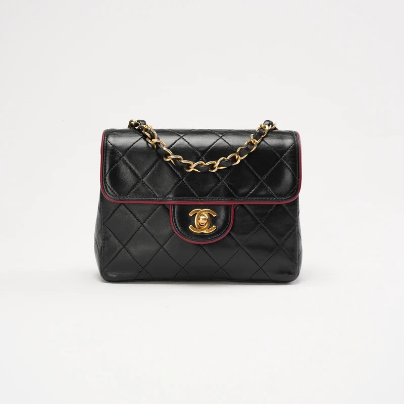 Chanel Vintage Mini Square Flap Bag Lamm Schwarz Rot 1991
