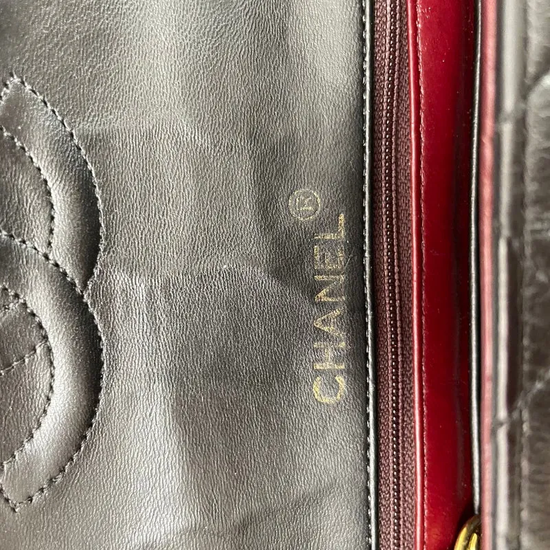 Chanel Vintage Mini Square Flap Bag Lamm Schwarz Rot 1991