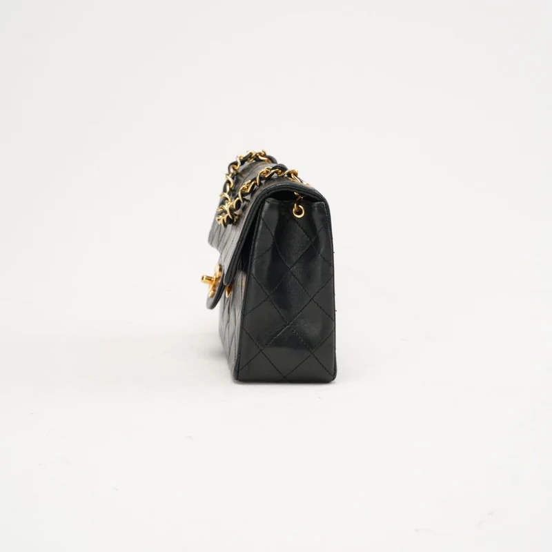 Chanel Vintage Mini Square Classic Flap, Lammleder, Schwarz, 1991