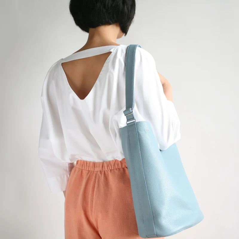 Bucket Bag Taubenblau