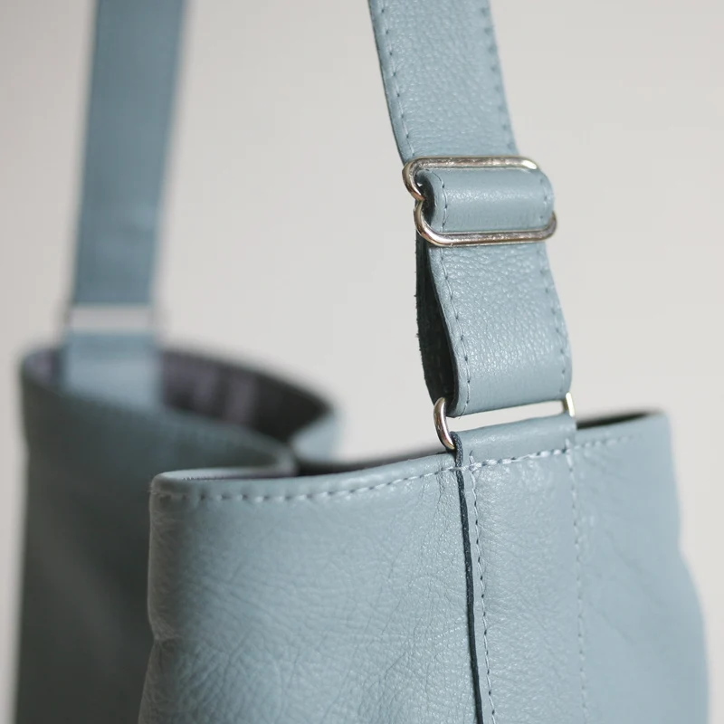 Bucket Bag Taubenblau