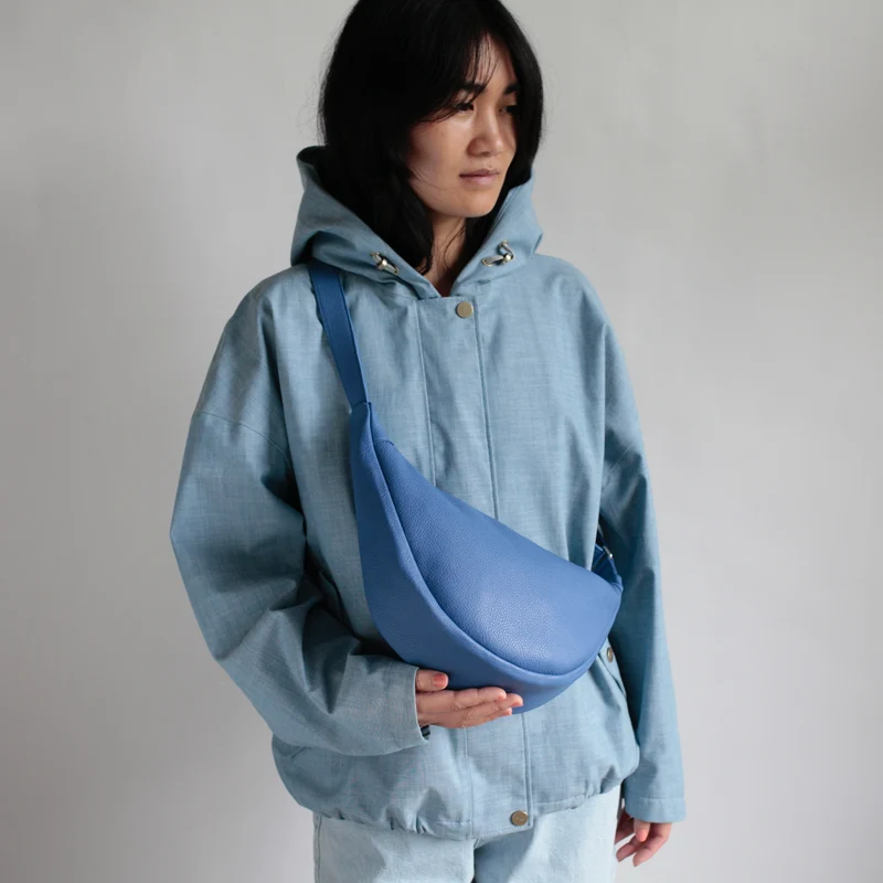 Kleiner Lederbeutel POUCH Kornbluenblau