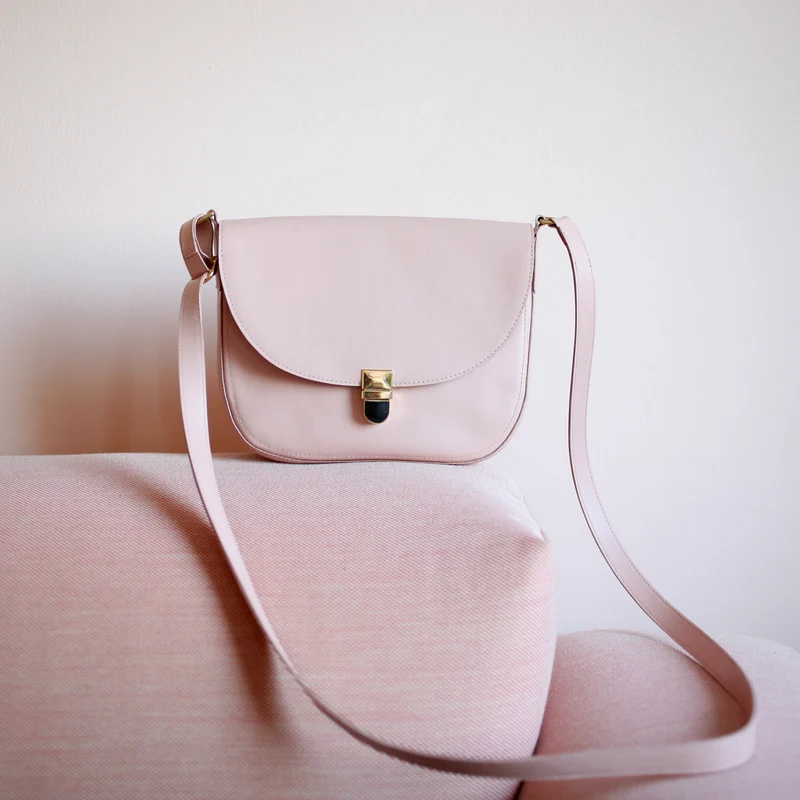 Satteltasche mit Steckschnalle Blush