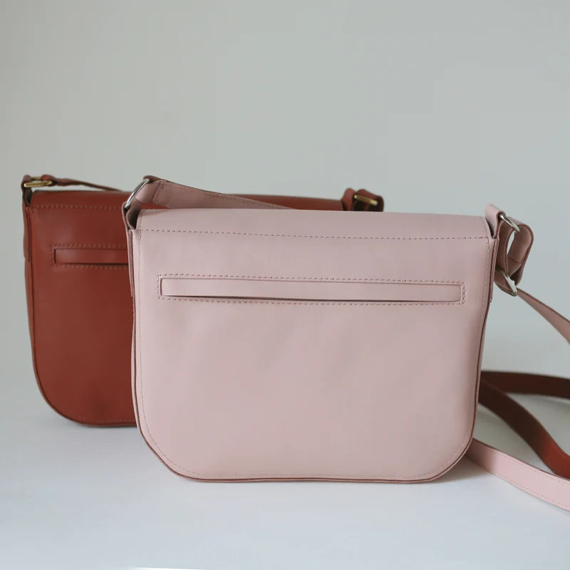 Satteltasche mit Steckschnalle Blush