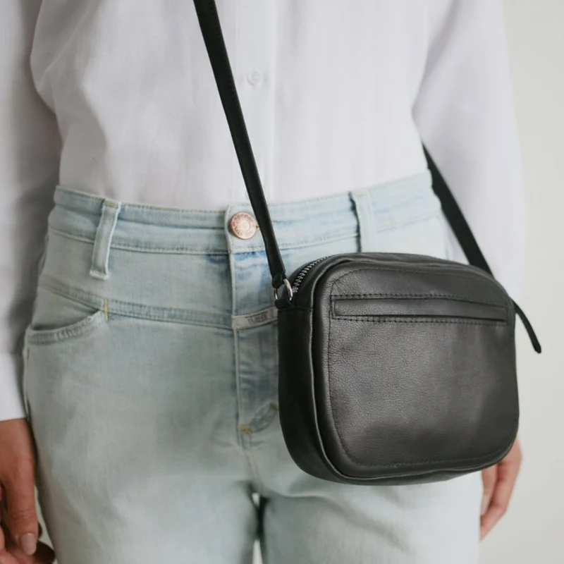 Handtasche ZIP S Schwarz