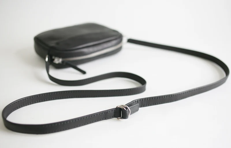 Handtasche ZIP S Schwarz