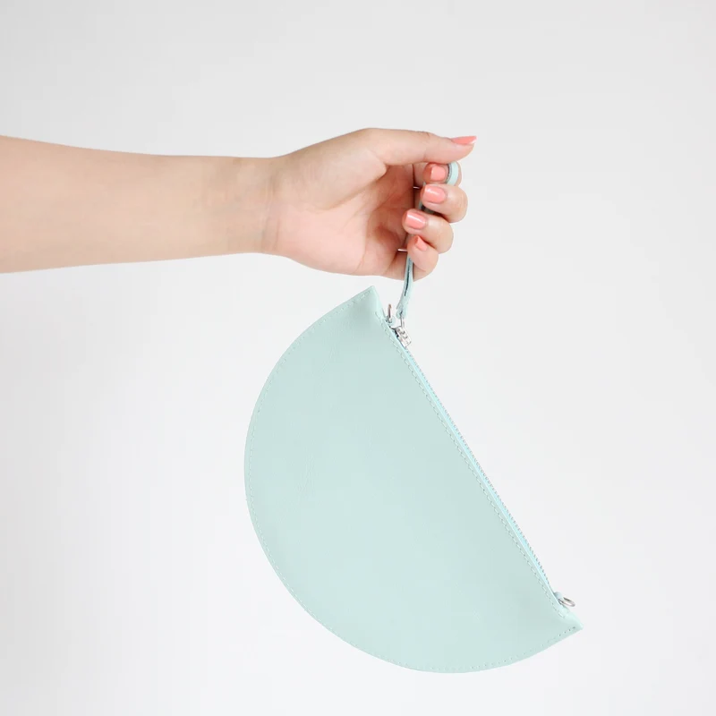 Halbmondtasche / Clutch Mini Mint