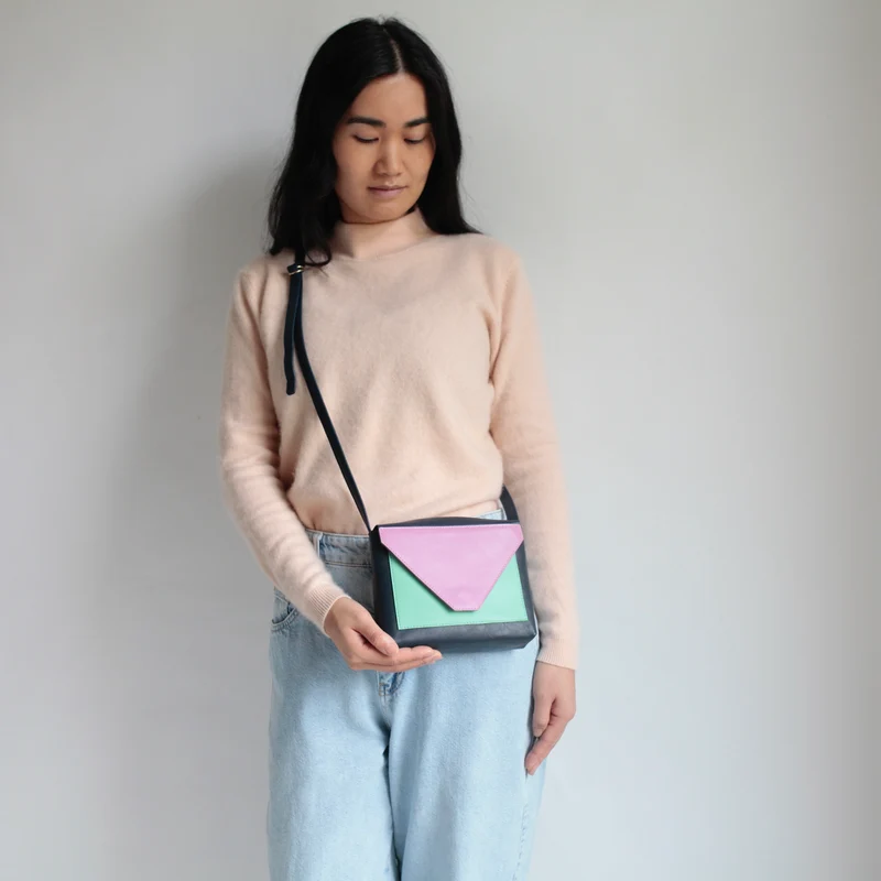 Kleine Handtasche 3TON Dunkelblau / Minze / Blaubeersorbet