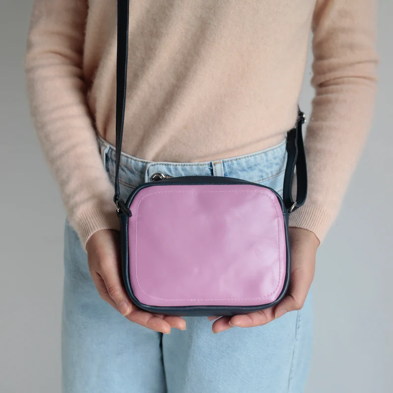 Handtasche ZIP S Dunkelblau / Minze / Blaubeersorbet