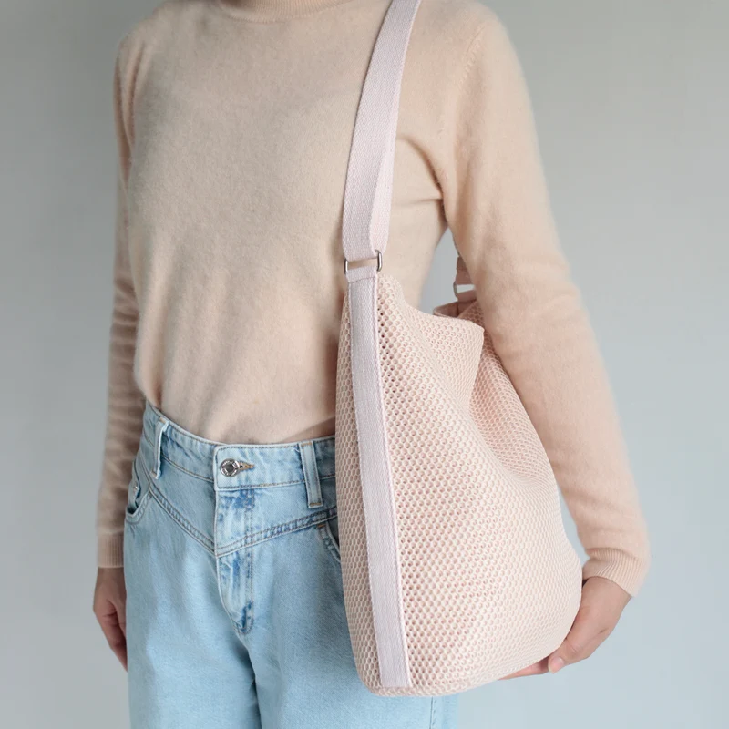 Bucket Bag 3D Mesh Blush