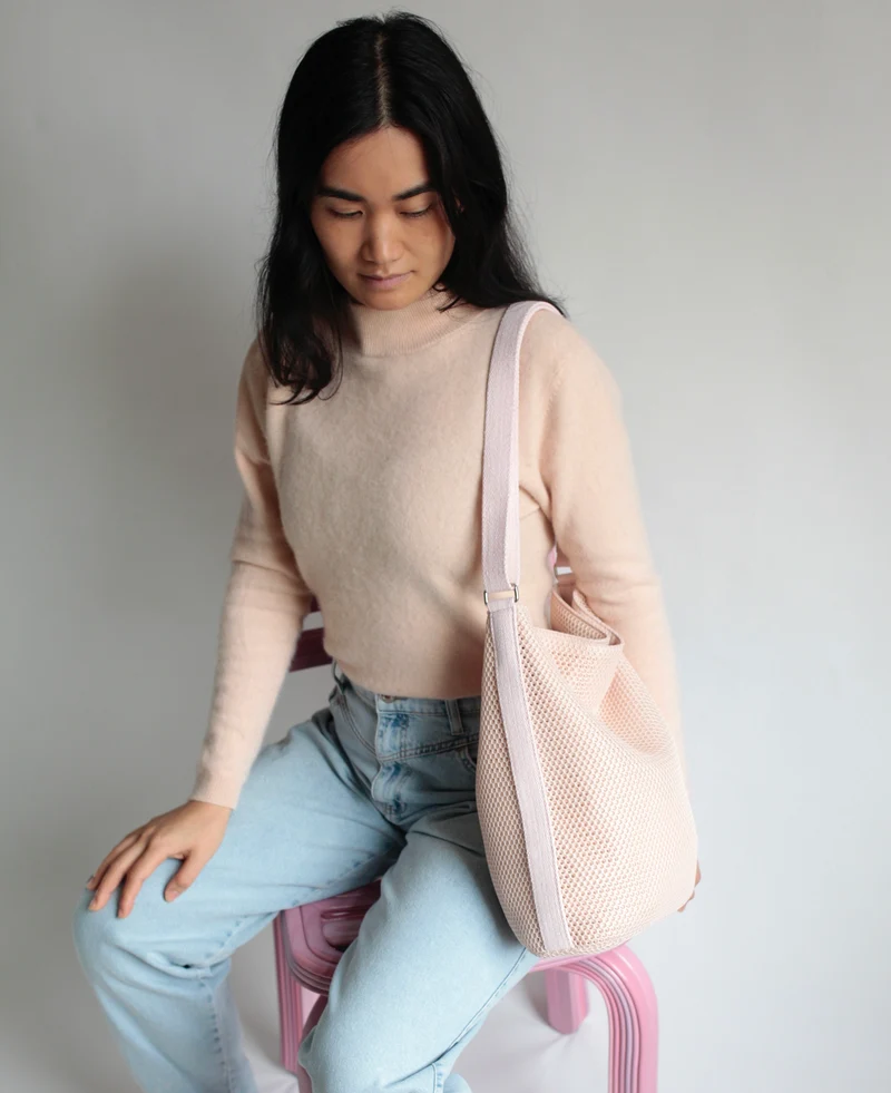 Bucket Bag 3D Mesh Blush
