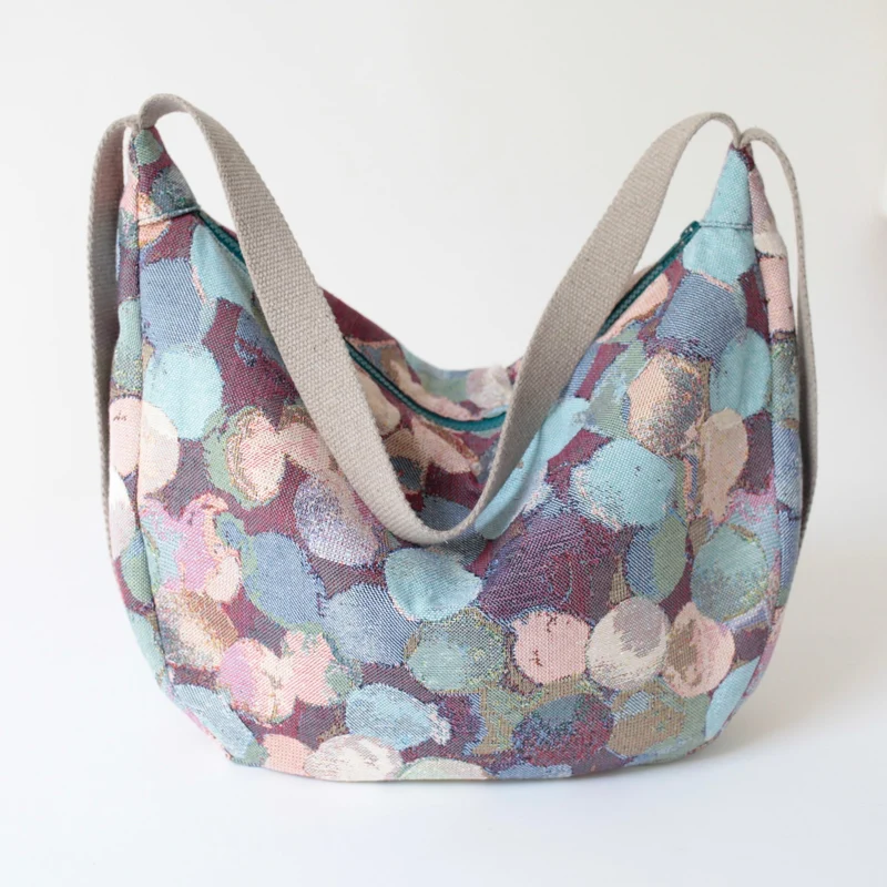 Upcycling Schultertasche POUCH bunte Tupfer