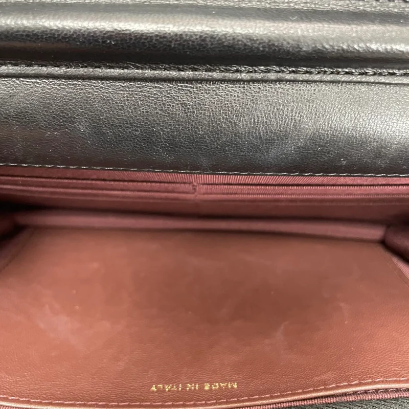 Chanel Schwarze Klassische Brieftasche mit Kette (WOC) 2019