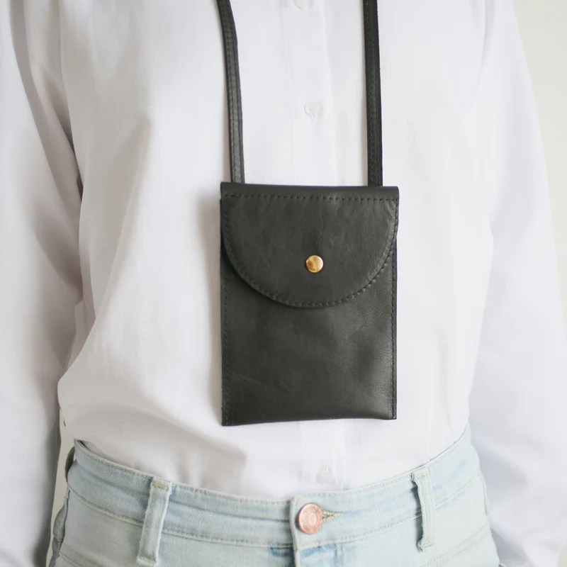 Brustbeutel / Handytasche Schwarz oder Himbeer