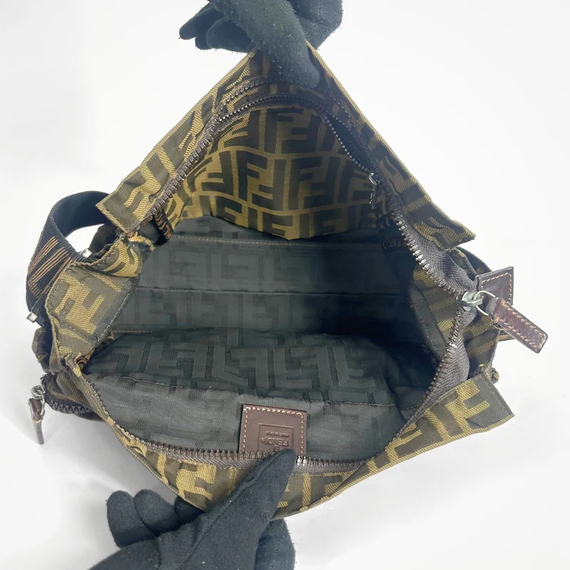 Fendi Schultertasche