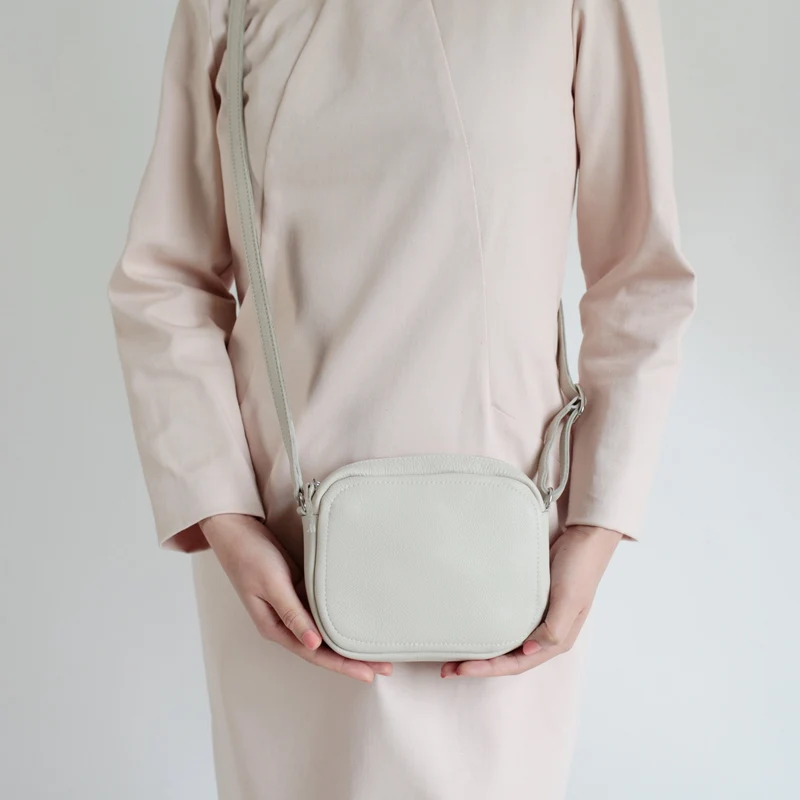 Handtasche ZIP S Hellgold