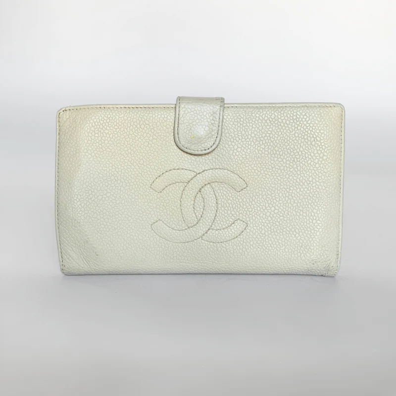Chanel Caviar CC French Long Wallet in Weiß