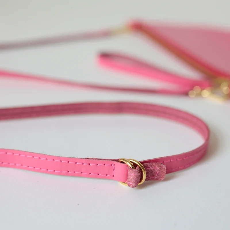 Halbmondtasche / Clutch Mini Flashy Pink