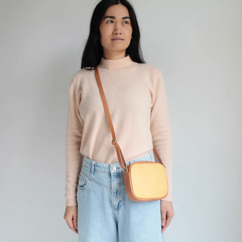 Handtasche ZIP S Camel / Mais / Rose