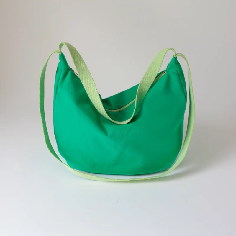 Upcycling Schultertasche POUCH Blumenprint II