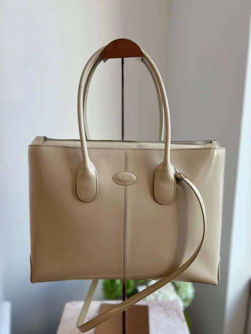 Tod's D-Bag Satchel aus hellbeigem Leder