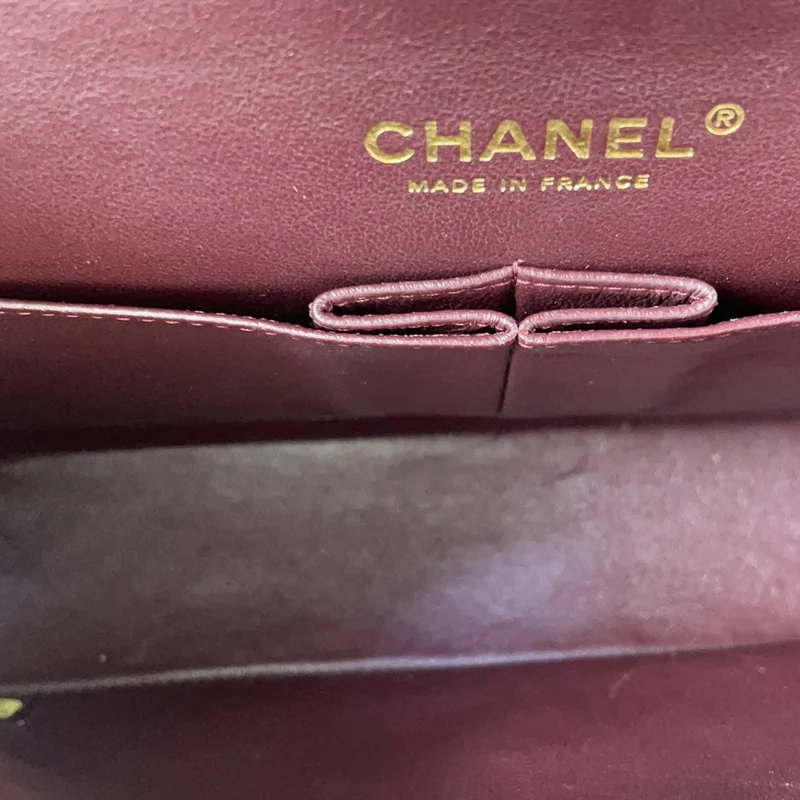 Chanel Schwarze Classic Medium Double Flap Bag aus Lammleder 2014 Teil 1 (Kopie) (Kopie)