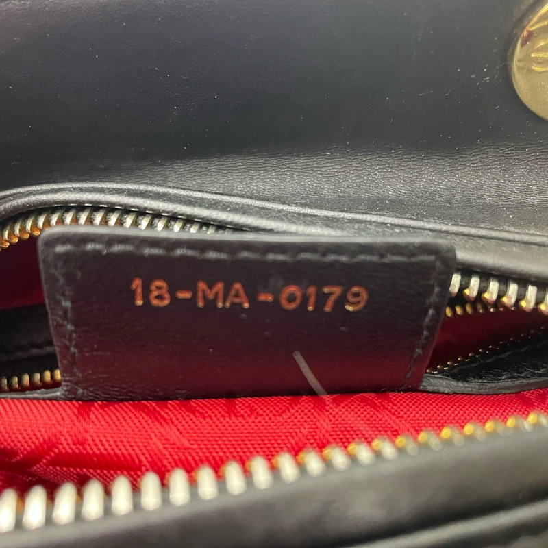 Christian Dior Lady Dior Cannage Tasche, mittelgroß, schwarz, aus Lammleder, 2019