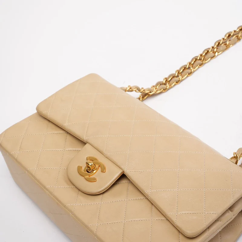 Chanel Vintage Beige Lammleder Medium Double Flap 1997