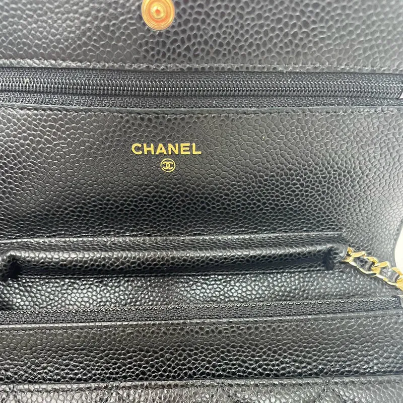 Chanel Schwarze klassische Brieftasche mit Kette (WOC) Caviar 2015