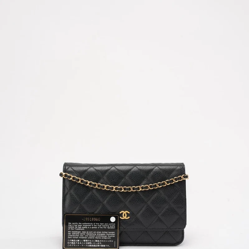 Chanel Schwarze klassische Brieftasche mit Kette (WOC) Caviar 2014