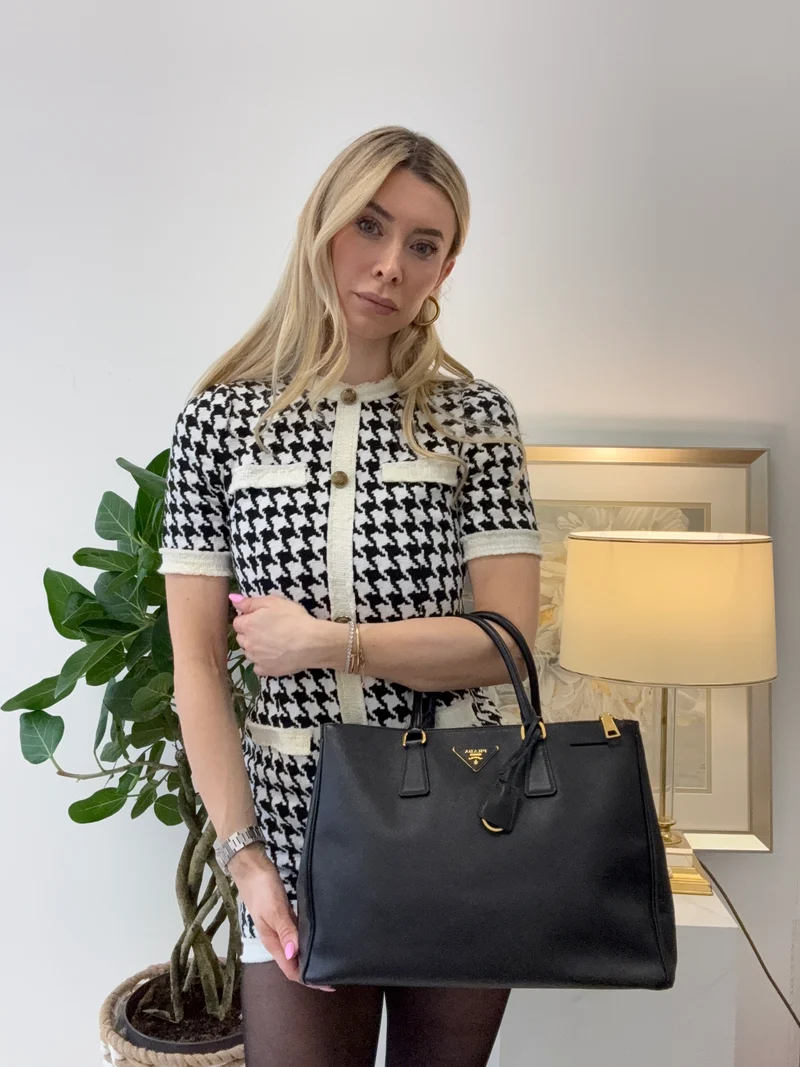 Prada Galleria Tote Bag in Schwarz aus Saffiano-Leder