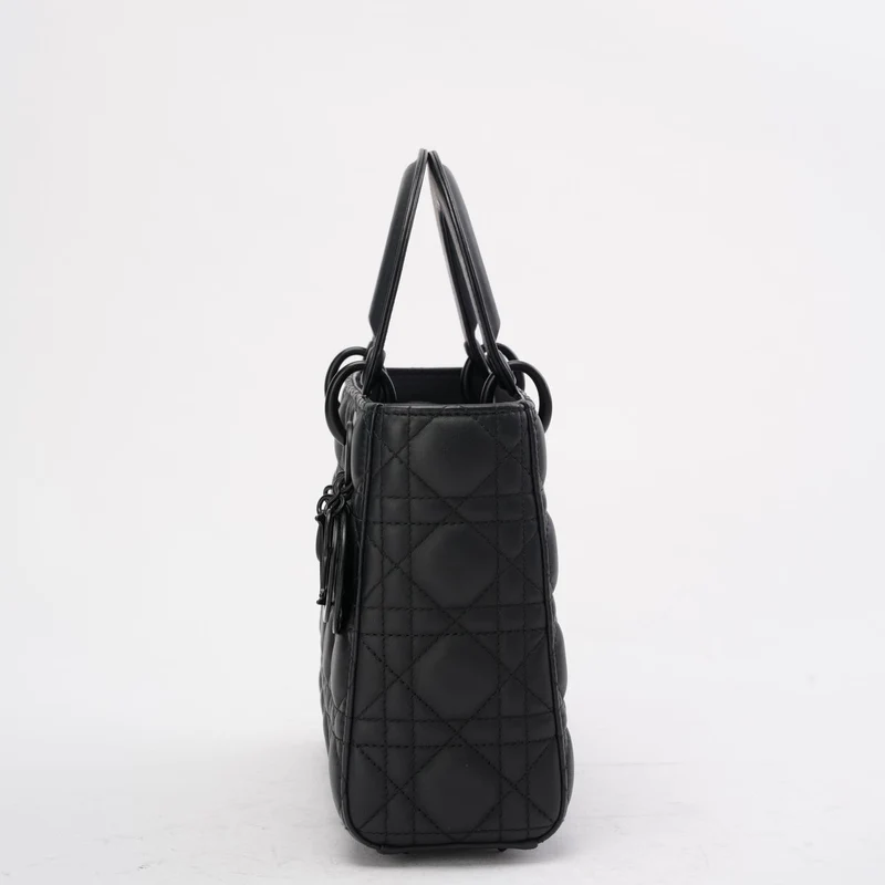 Christian Dior Mattschwarze kleine Lady Dior Tasche 2023
