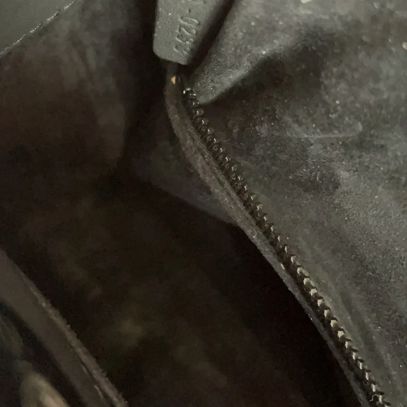 Christian Dior Mattschwarze kleine Lady Dior Tasche 2023
