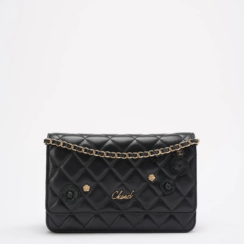 Chanel Wallet on Chain Schwarz mit Kamelienanhängern 2019