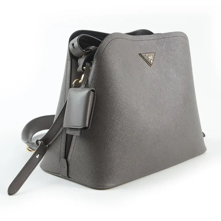 Prada Graue Saffiano Matinee Medium Tasche