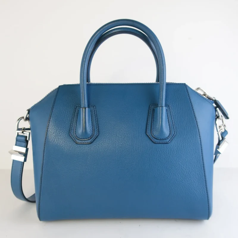 Givenchy Blue Pebbled Leather Antigona Shoulder bag