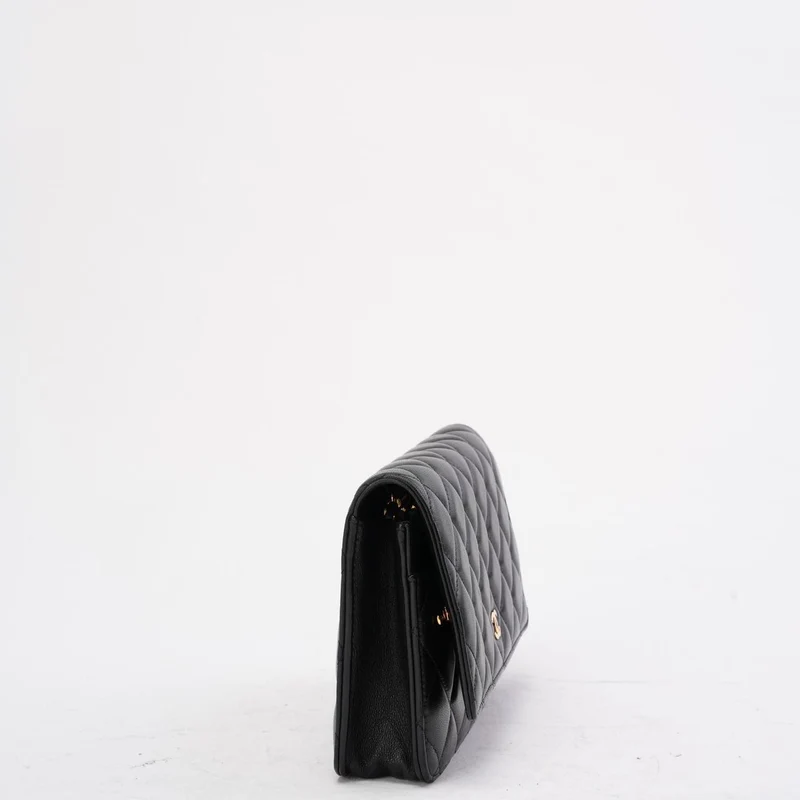 Chanel Schwarze Klassische Brieftasche mit Kette (WOC) aus Lammleder 2020